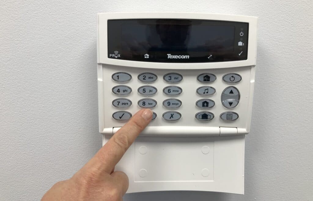 Wifi clearance alarm keypad